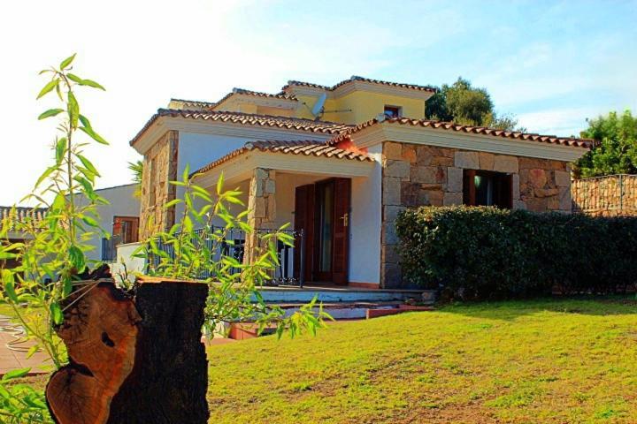 Villa Sorres De Mare Budoni Exterior foto