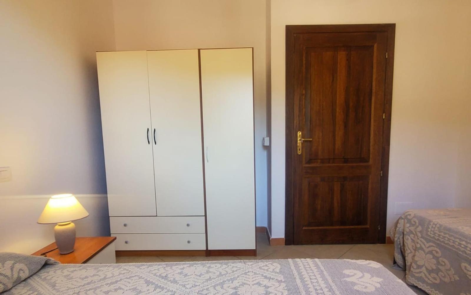 Villa Sorres De Mare Budoni Zimmer foto